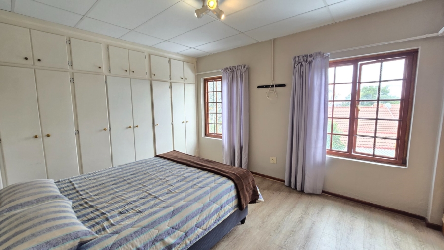 3 Bedroom Property for Sale in Pentagon Park Free State
